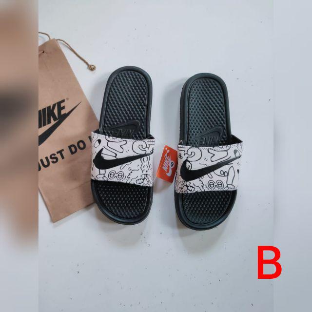Sandal slop Nike Benassi pria dan wanita termurah-Model B
