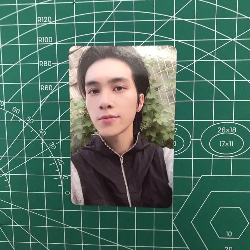 PHOTOCARD HENDERY UNIVERSE ALBUM OFFICIAL