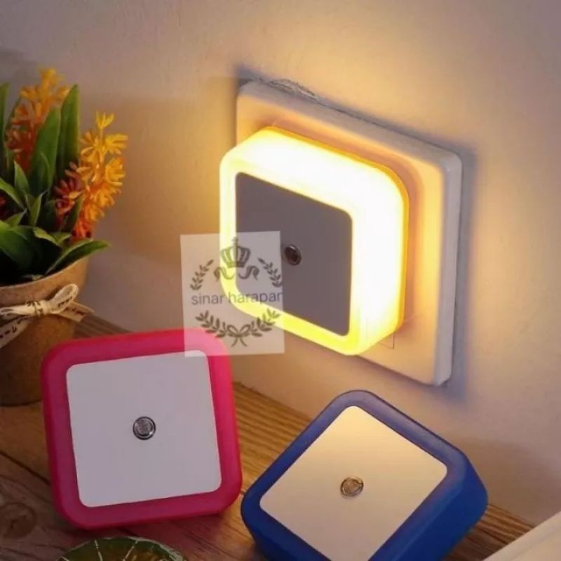 Lampu Tidur Night Sleep Mini Lamp Dekorasi Hias KOTAK LED Otomatis Sensor Cahaya