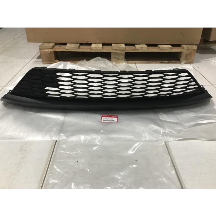 Grill Bumper / Ram Bumper Bawah Jazz GK5 2014-2018 Genuine