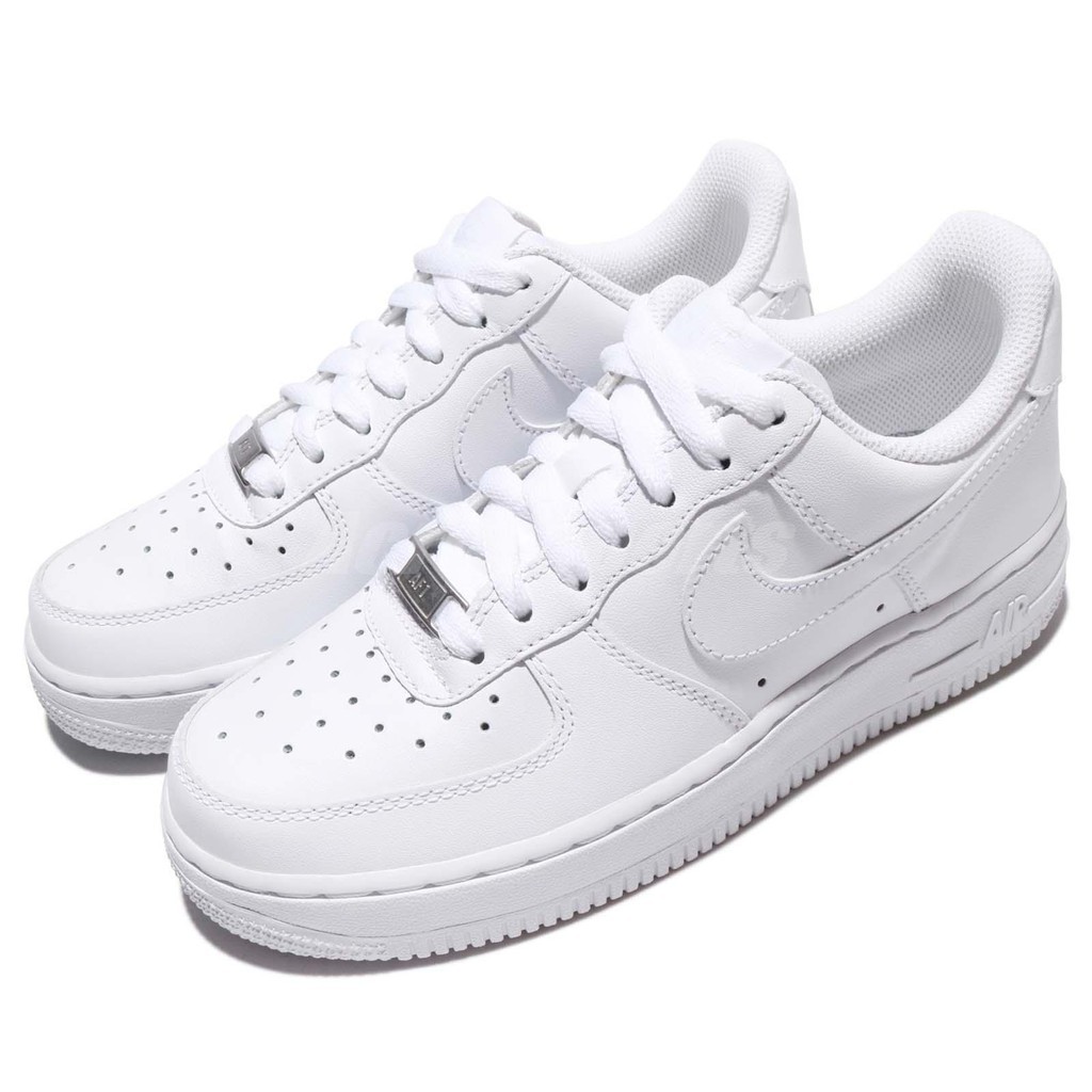 nike airforce 1 07 triple white