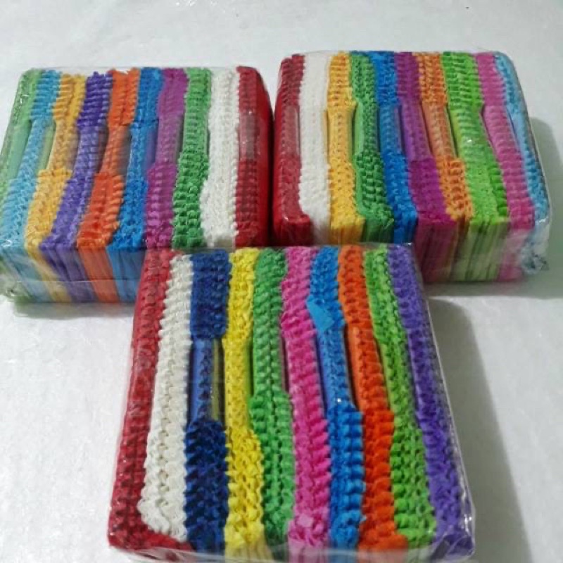 

Kertas klobot, kertas krep potong kertas warna pesta