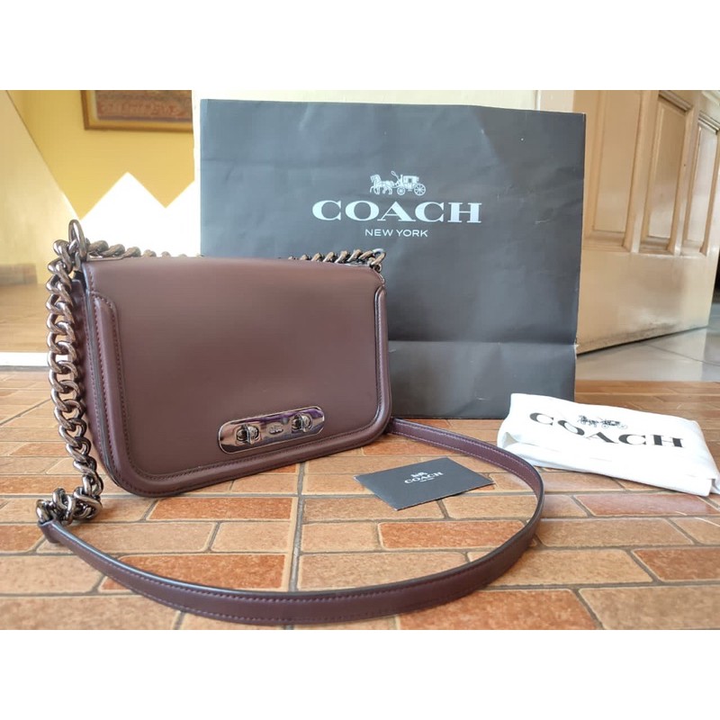 Preloved Original Coach Swagger Burgundy