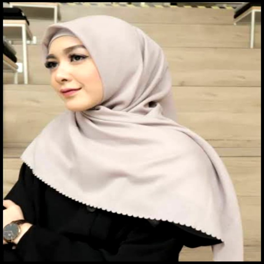 TURUN HARGA !! HIJAB BELLA LASERCUT / KERUDUNG BELLA LASERCUT / JILBAB KEKINIAN DAN TERHITS-silver