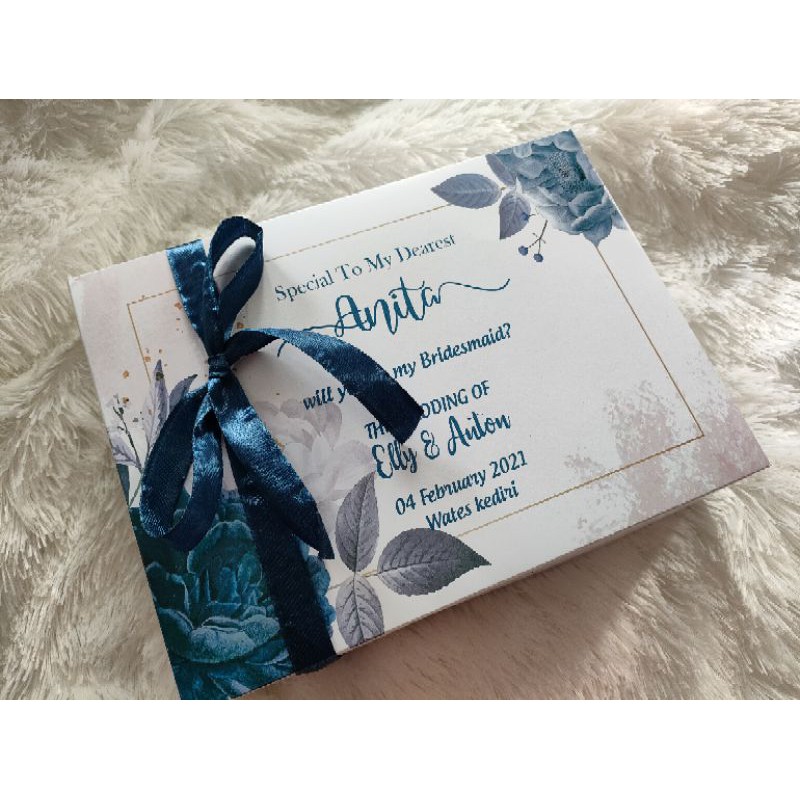 

Box bridesmaid kecil / Box packaging 20x15x4 / box kecil box murah box wedding