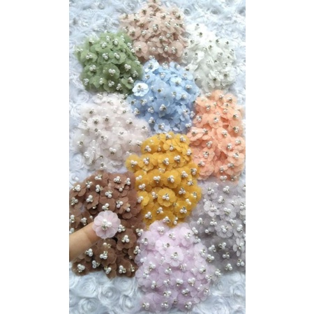 Aplikasi Bunga Solder Mini UK 2cm Untuk Hiasan Kebaya/Hijab/Kebaya/Masker/Headband/Brukat/Kain Harga per 1lusin