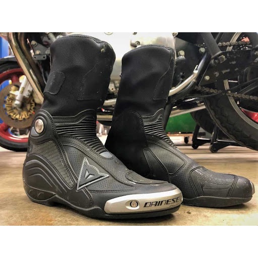 Dainese axial shoes