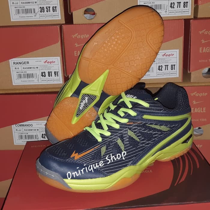 sepatu olahraga badminton Eagle Commando pro series original - -