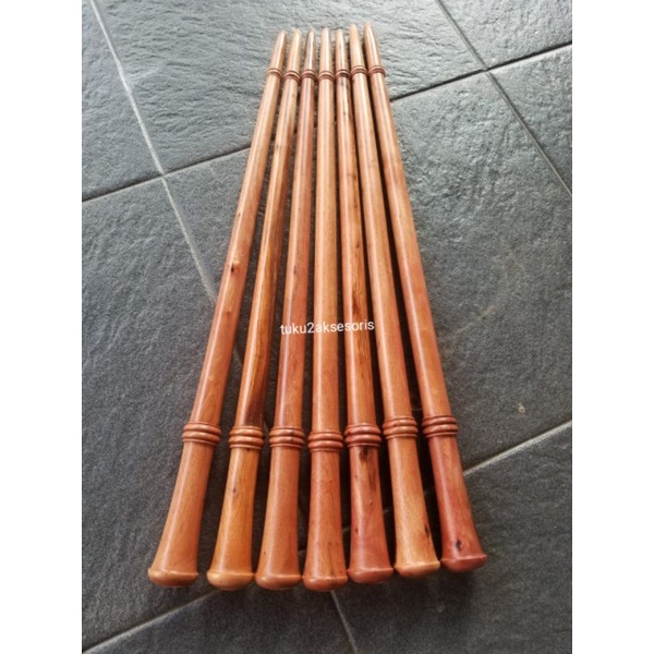 tongkat komando kayu cendana ntt/komando kayu cendana alami