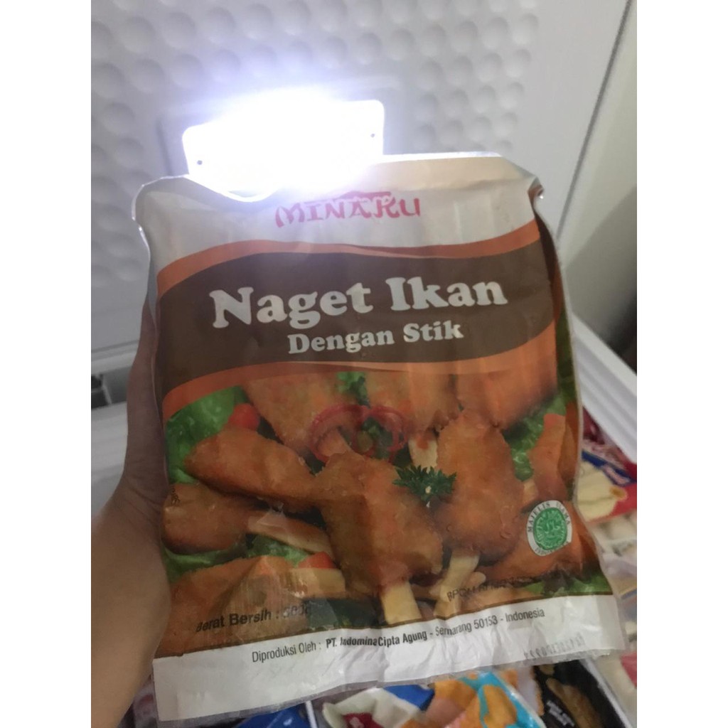 

Minaku Naget Ikan dengan Stik