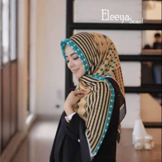 HIJAB SEGIEMPAT MOTIF ELY 77 II Eleeya Scarf