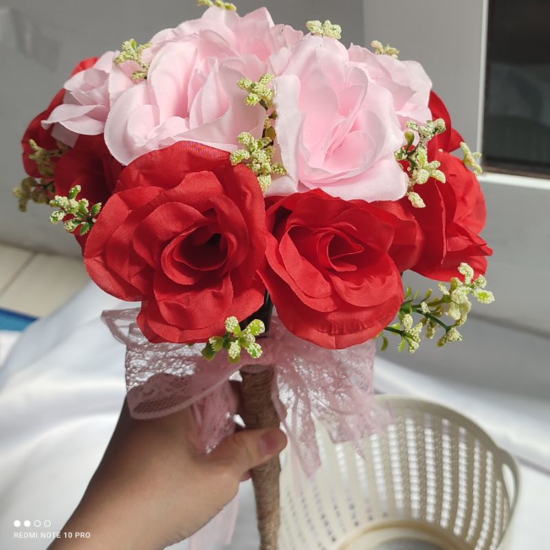 buket bunga cantik termurah hand bouquet pernikahan