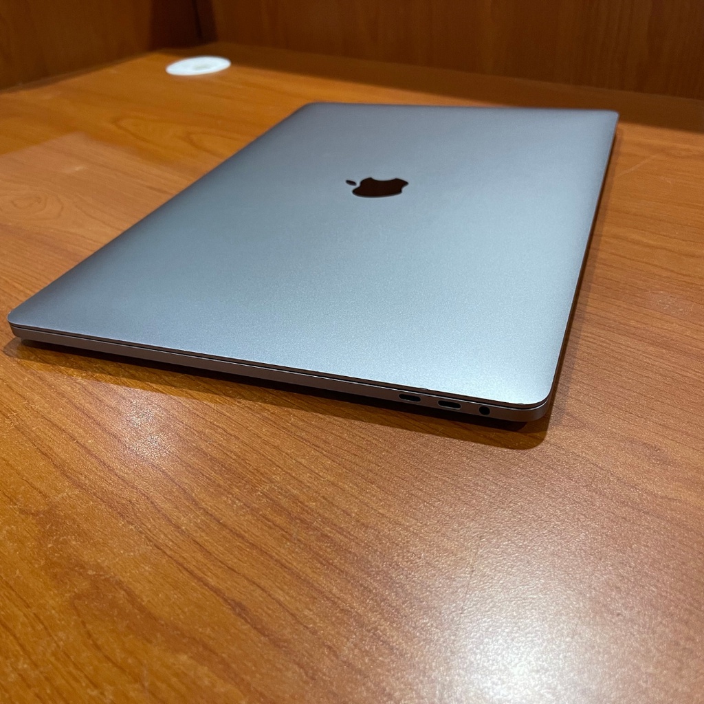 PROMO MacBook Pro 15 inch Touchbar 2018 Core i7 2.6GHz Ram 16 GB Ssd 512 GB Second