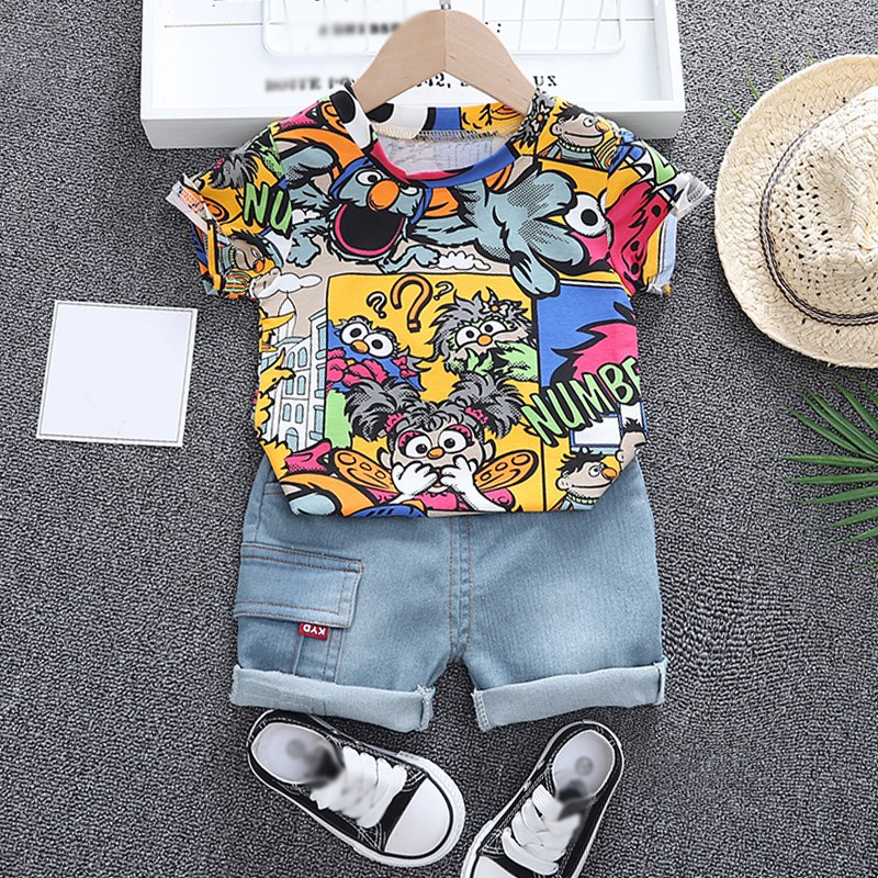 Boy Summer Sesame Street Graffiti Kaos  Lengan Pendek  