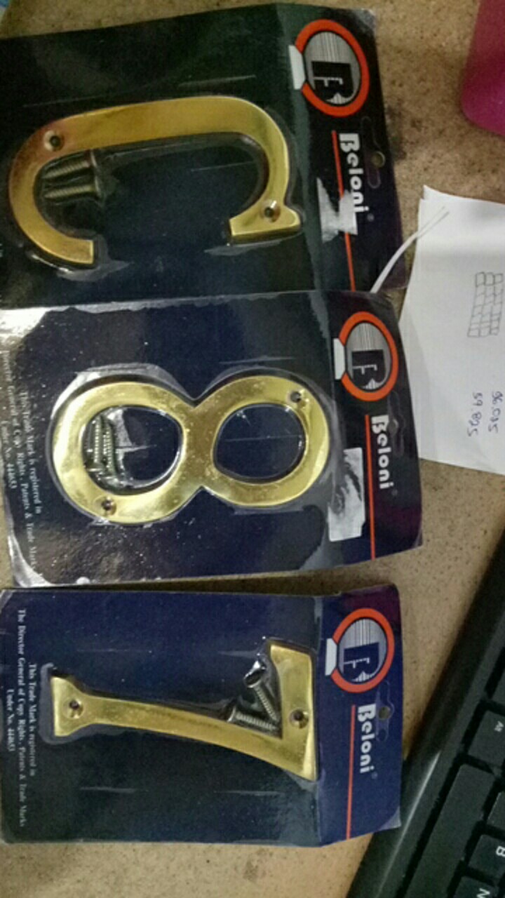 Nomor Dan Huruf Rumah Bahan Metal Chrome Gold