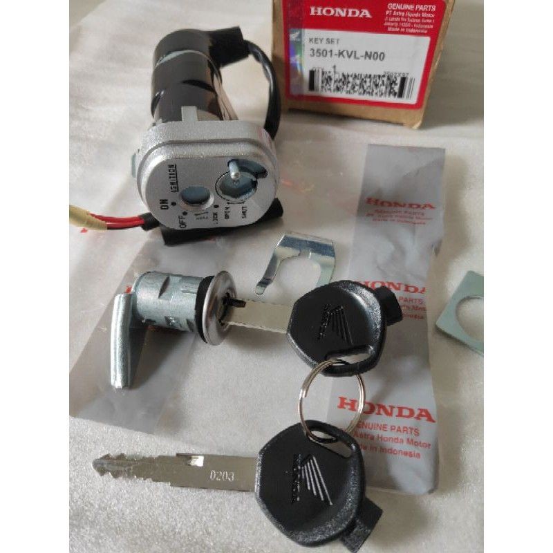 kunci kontak satu set jok assy honda supra x 125 ( Kvl)