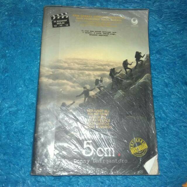 Novel 5 cm bekas / Novel preloved