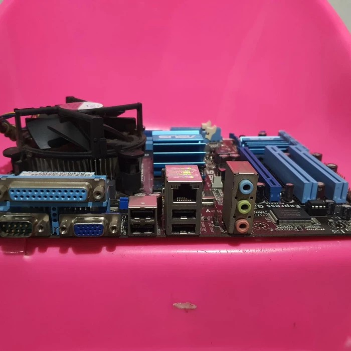 MOBO ASUS P5G41T-MLX PLUS PROC C2D E7500 PLUS FAN DDR3 SOKET 775