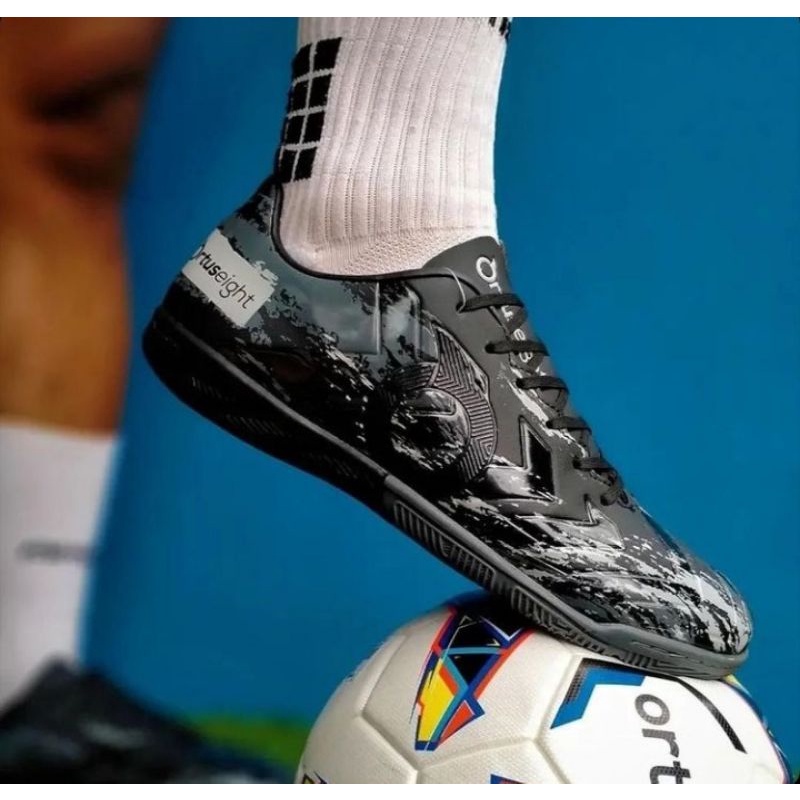 ORTUSEIGHT INFERNO IN BLACK