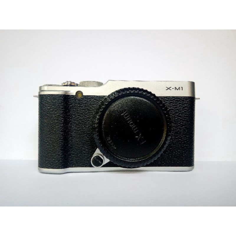 Fujifilm xm1 Body only