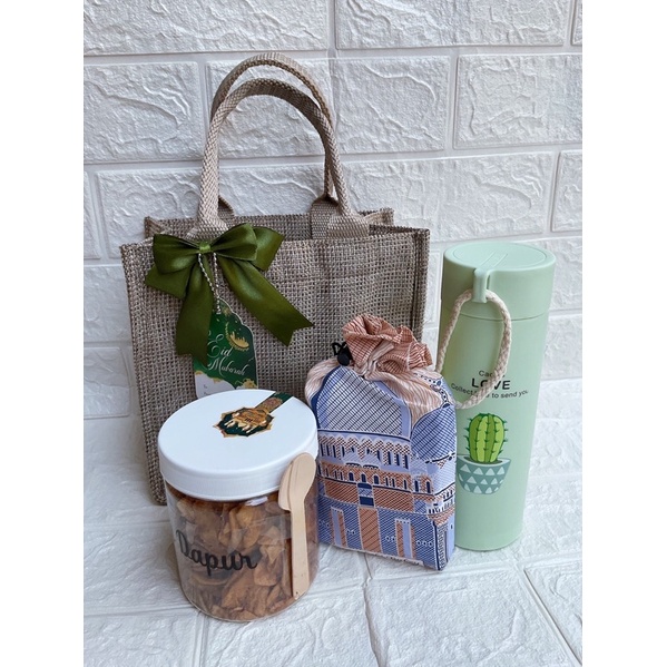 

HAMPERS SOUVENIR / HAMPERS IDUL FITRI / HAMPERS TAS GONI MURAH