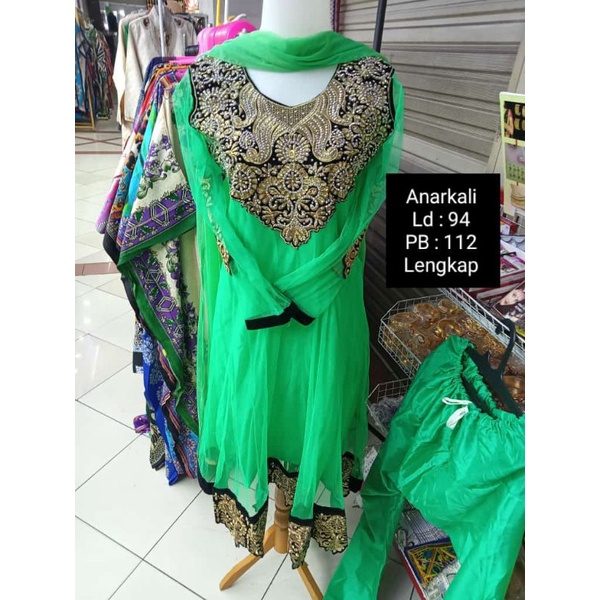 Anarkali Salwar Kameez baju India Gaun Bollywood Pesta Party Gown Costume Kostum Aladin Laila