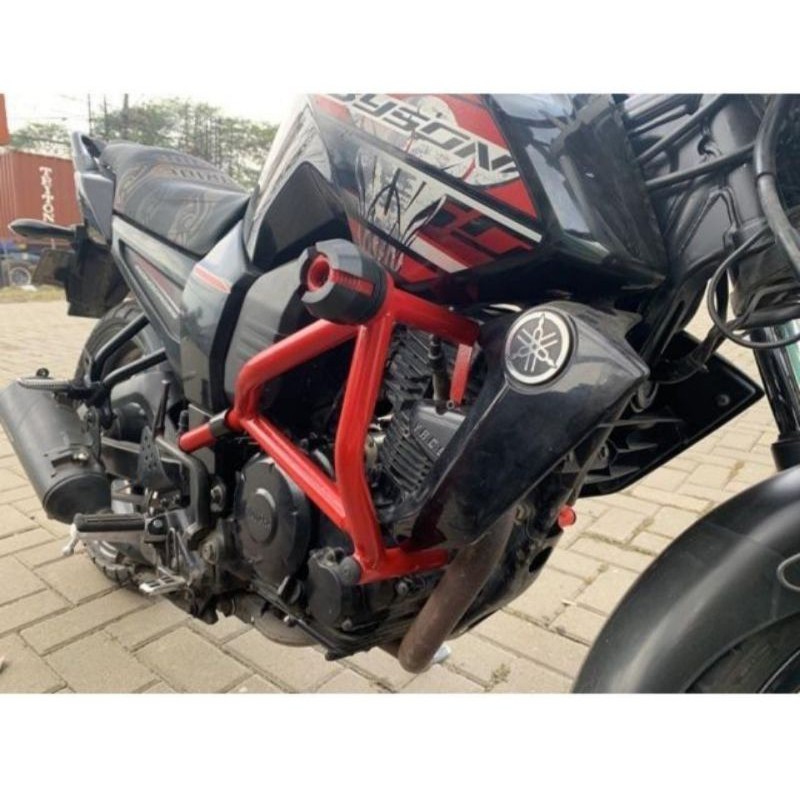 Crashbar/tubular Byson karbu