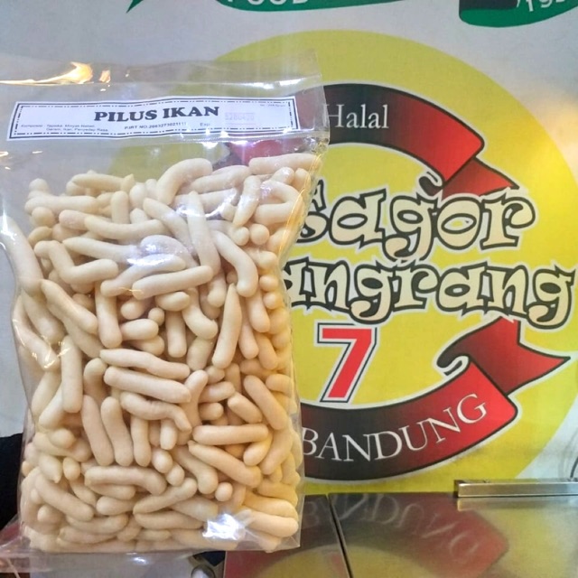 

Snack Kerupuk Pilus Ikan