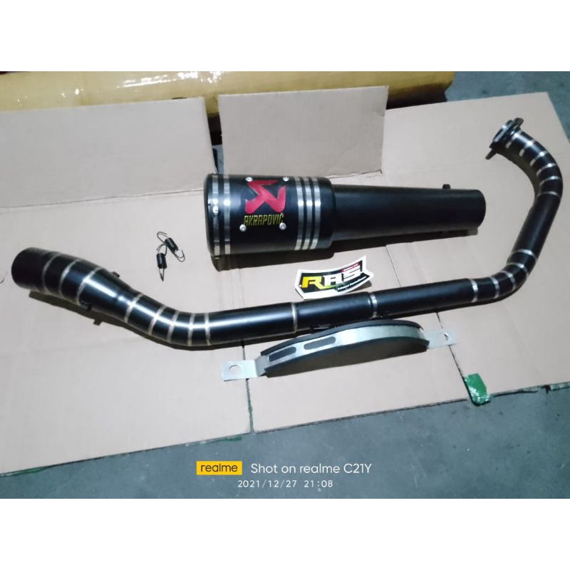 knalpot Akrapovic motor R15