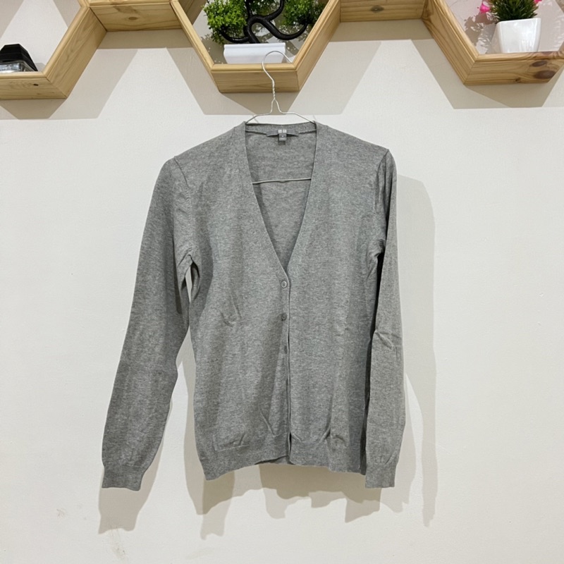 Cardigan Wanita Uniqlo Original Preloved