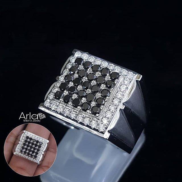 Man Fashion Ring Black Diamond