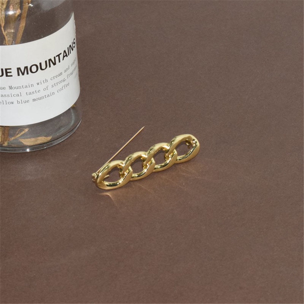 Bros Pin Model hollow Bahan Metal Warna Gold Silver Untuk Wanita