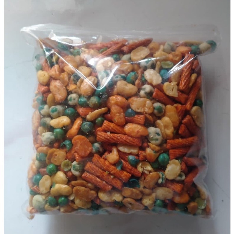 

Camilan Kacang Mix / Kacang Campur kletikan murah isi 100 gr