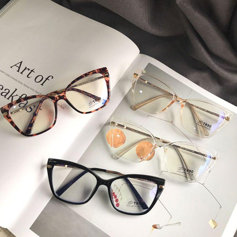 Frame Kacamata Wanita 9017 , Gratis Lensa Minus ,Kacamata Antiradiasi ,Kacamata