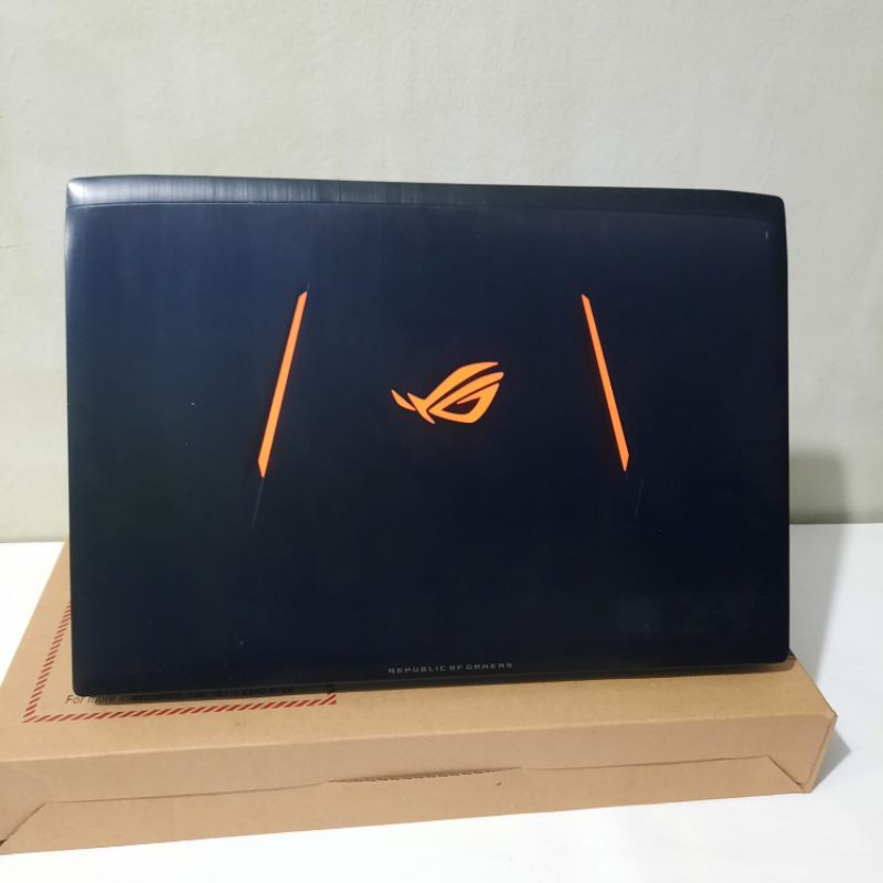 Laptop Gaming ASUS ROG GL502VT Cor i7-6700HQ Ram 8GB/SSD 256GB Nvdia GTX970M 6GB (dedicated)