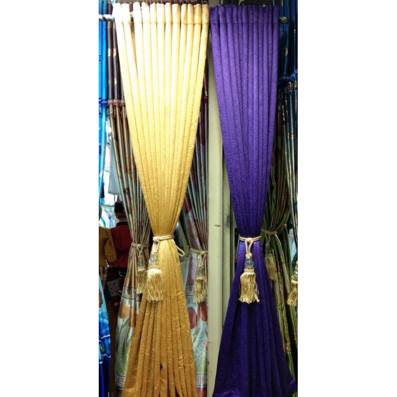 Gorden blackout embos jendela pendek