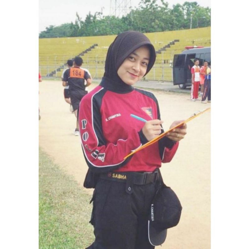 Kerudung Hijab Instan Harian Polos / Bergok Olahraga Tinggal Sorong Ngak Pakai Ribet / Kerudung Sport Simple &amp; Menawan Nyaman Di Kepala / Krudung Voli / Hijab Traveling / Kerudung Harian / Jilbab Pramuka