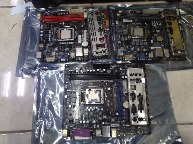 Paket mainboard lga 1155 h61 ddr3 prosesor core I5 2400