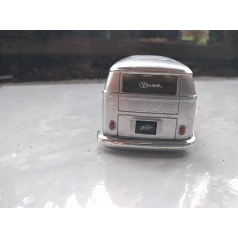 VW bus ban karet loose