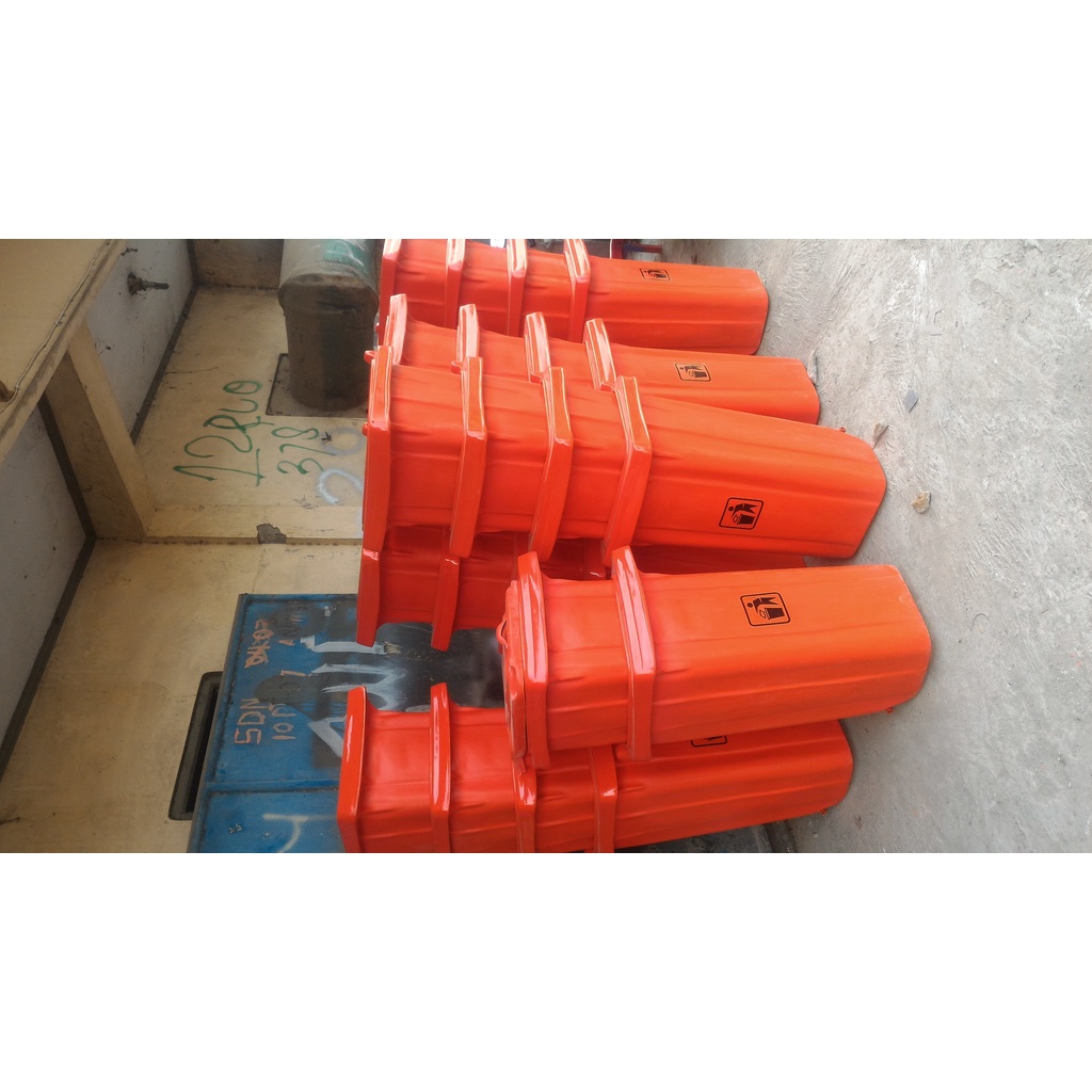 tong sampah harga murah,tong sampah roda,tong sampah besar,tong sampah jumbo,pabrik tong sampah harg