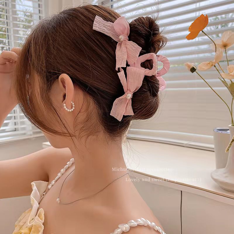 (Hello Girl)F128 Jepit Rambut Wanita Motif Kupu Pita  Import