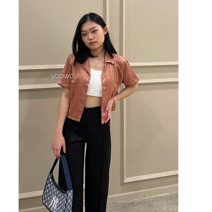 Terbaik Satin Crop Shirt/ Kemeja Crop Basic/ Kemeja Crop Wanita ✓