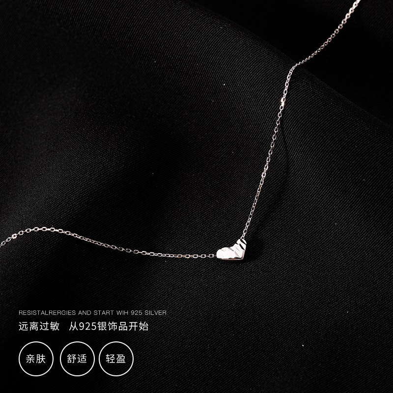 Love Necklace Accessories Pendant Korea Light Luxury Simple Clavicle Chain