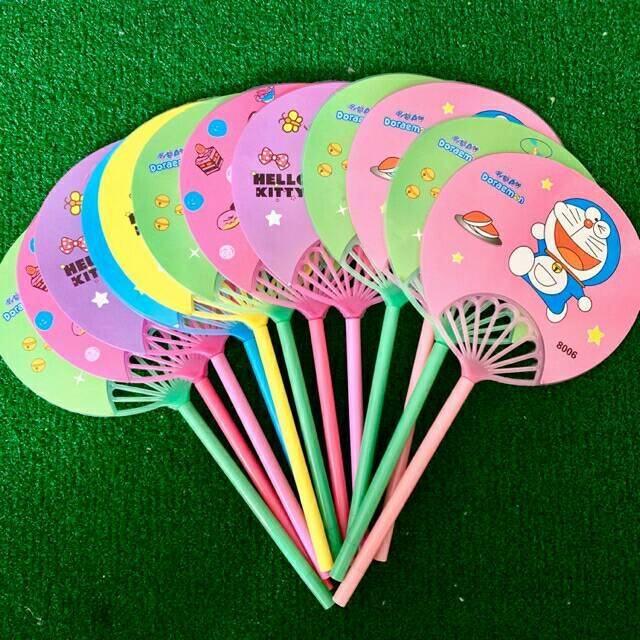 

Pulpen kipas kerakter isi 12pcs