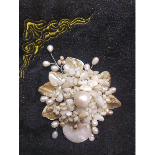 Bros mutiara air tawar lombok/kulit kerang