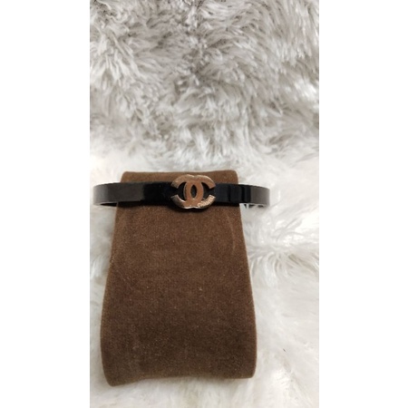 preloved gelang Chanel hitam