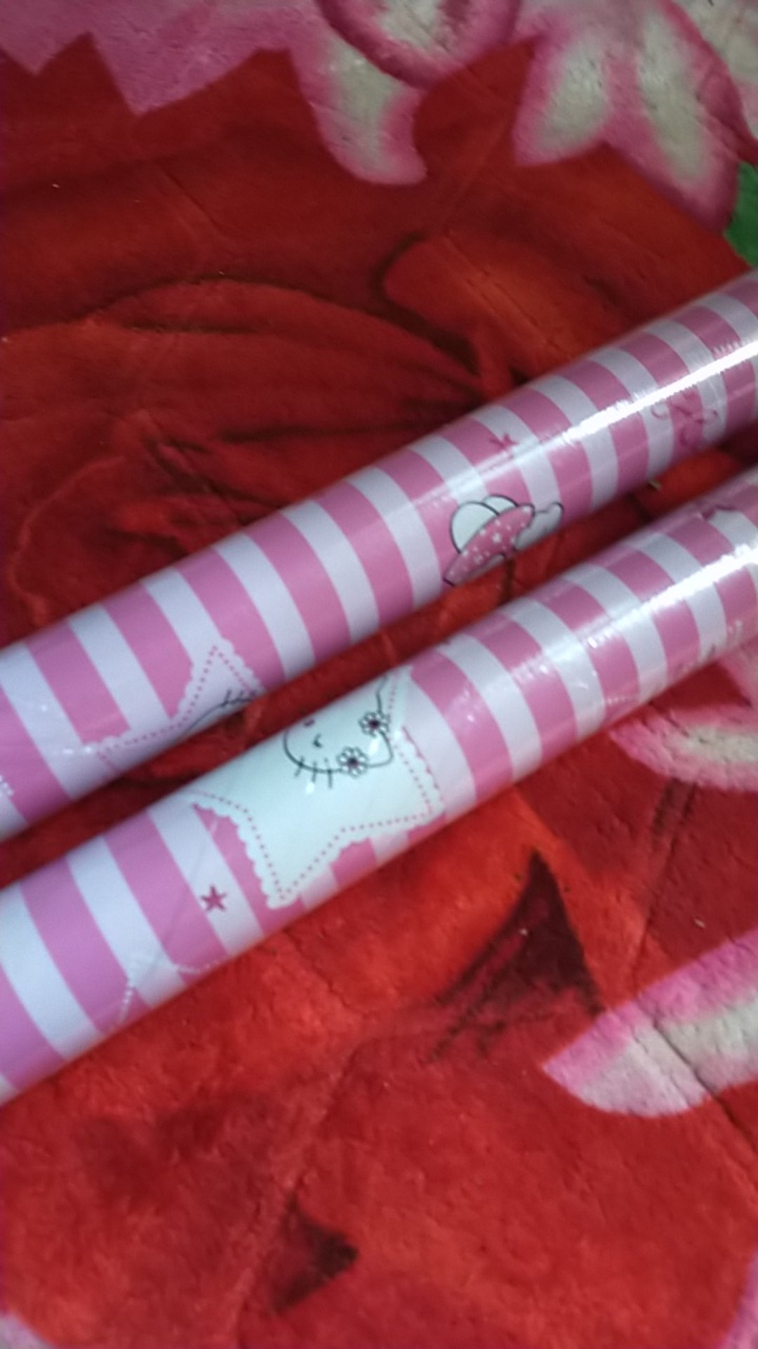 Wallpaper Stiker  Ruang Tamu Walpeper Tembok Kamar Tidur 3d Motif Hello Kitty Garis Wpshkline  Murah