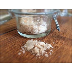 

Maldon Smoked Sea Salt 25gr Repack Bumbu Masak Garam Laut Kasar Asap