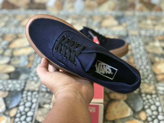 SEPATU43 VANS AUTHENTIC FULL BLACK HITAM POLOS WHITE PUTIH OLDSKOOL ERA SK8 PREMIUM BNIB ICC IFC DT