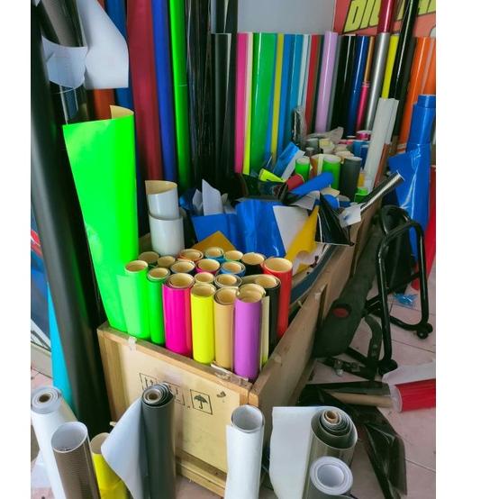 

(Recomended) sticker cutting custom stiker decal oracal cating 1m x 1 meter